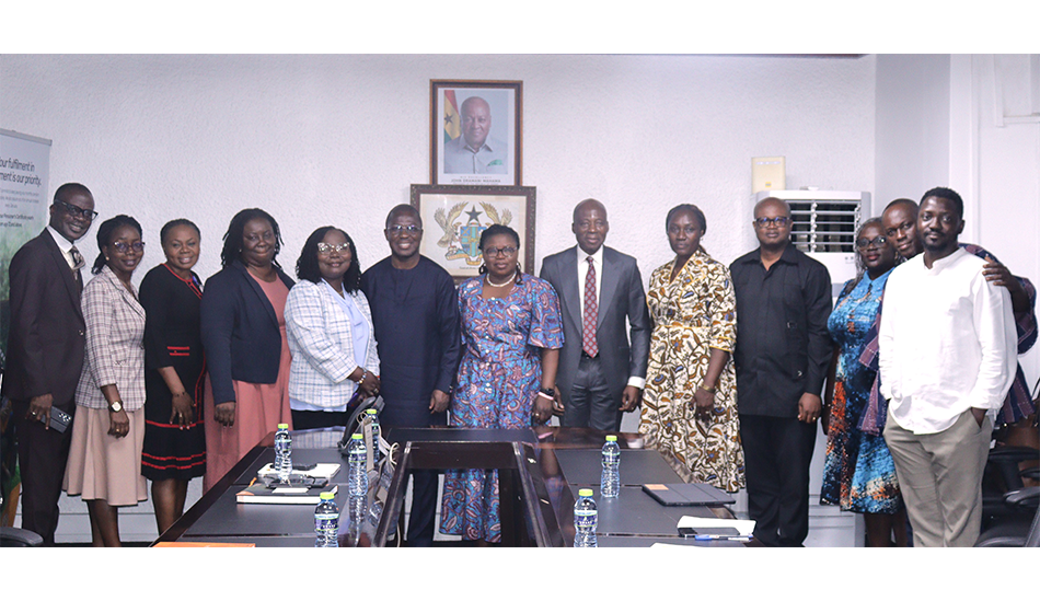 MINISTER OF STATE FOR PUBLIC SECTOR REFORMS PAYS WORKING VISIT TO SSNIT AND GRA